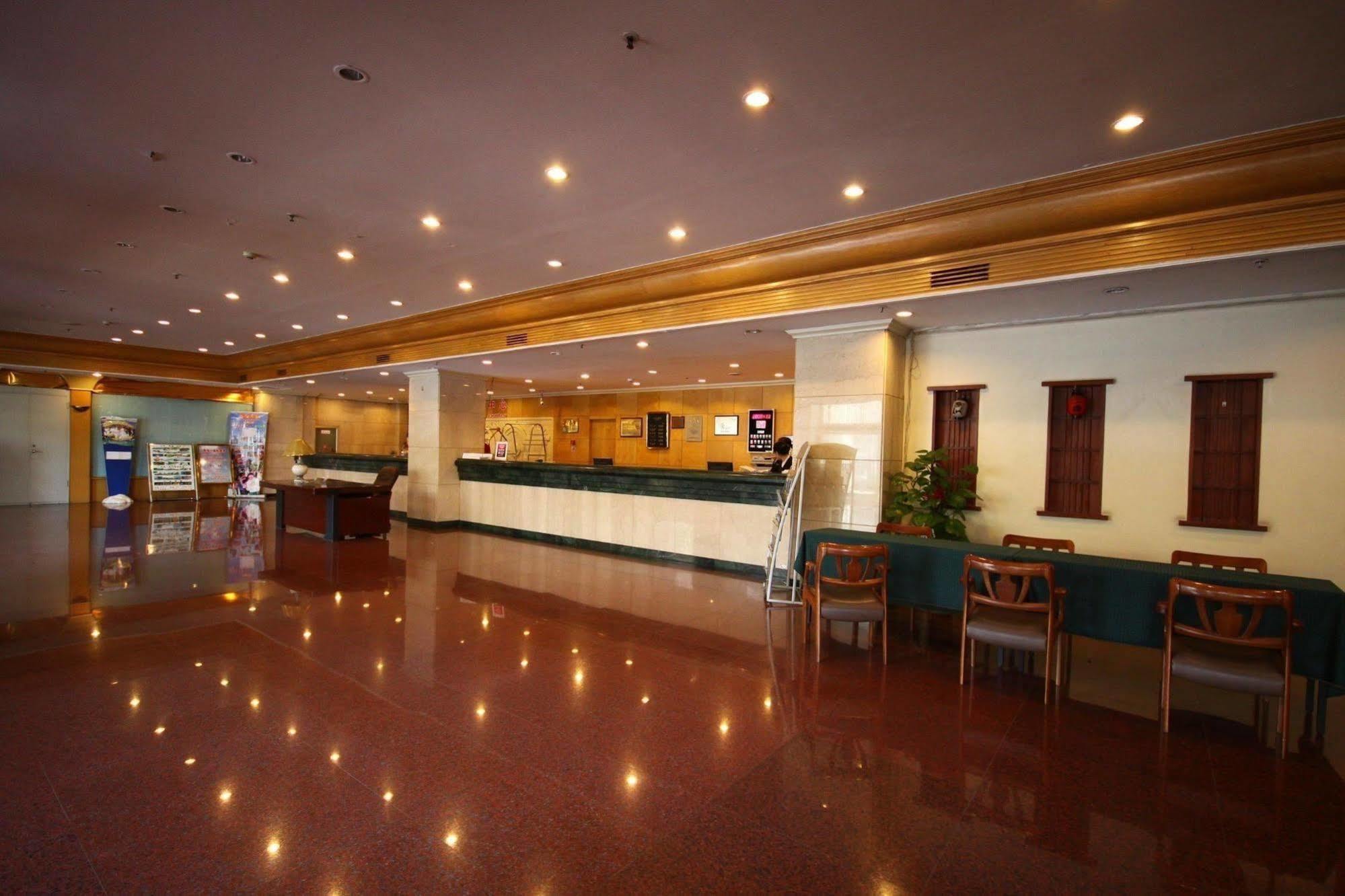 Hampton By Hilton Dalian Zhongshan エクステリア 写真