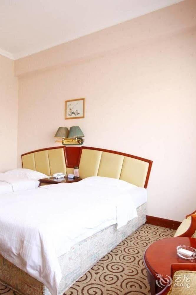 Hampton By Hilton Dalian Zhongshan エクステリア 写真